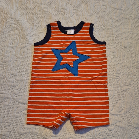Hanna Andersson Other - Hanna Andersson 70 6-12 months orange and white striped romper VGUC